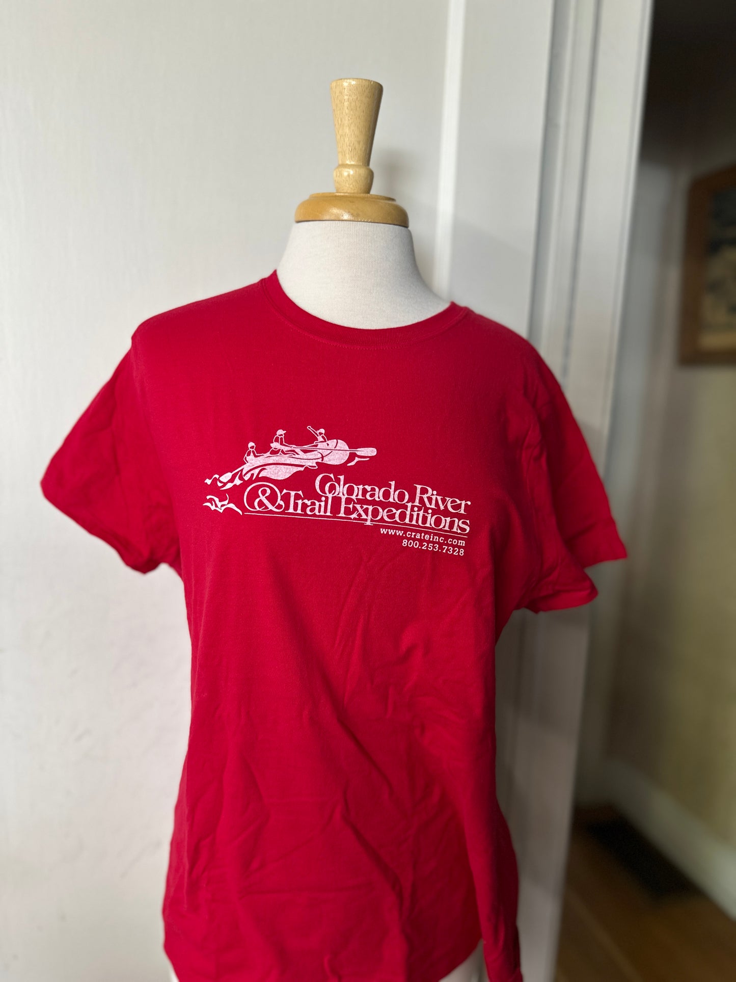CRATE Women's Classic Logo T-Shirt
