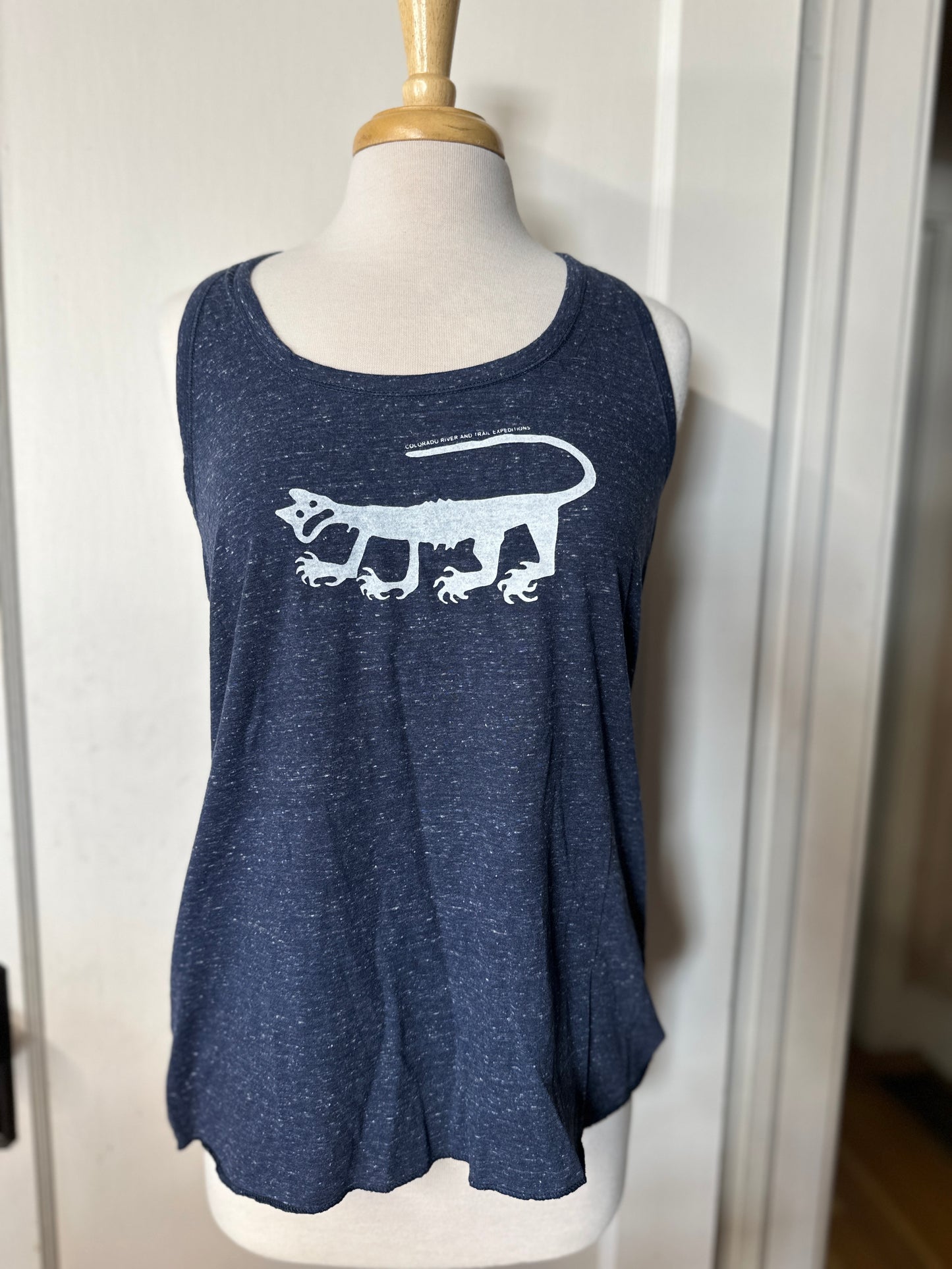 CRATE Women’s Twist Back Tank